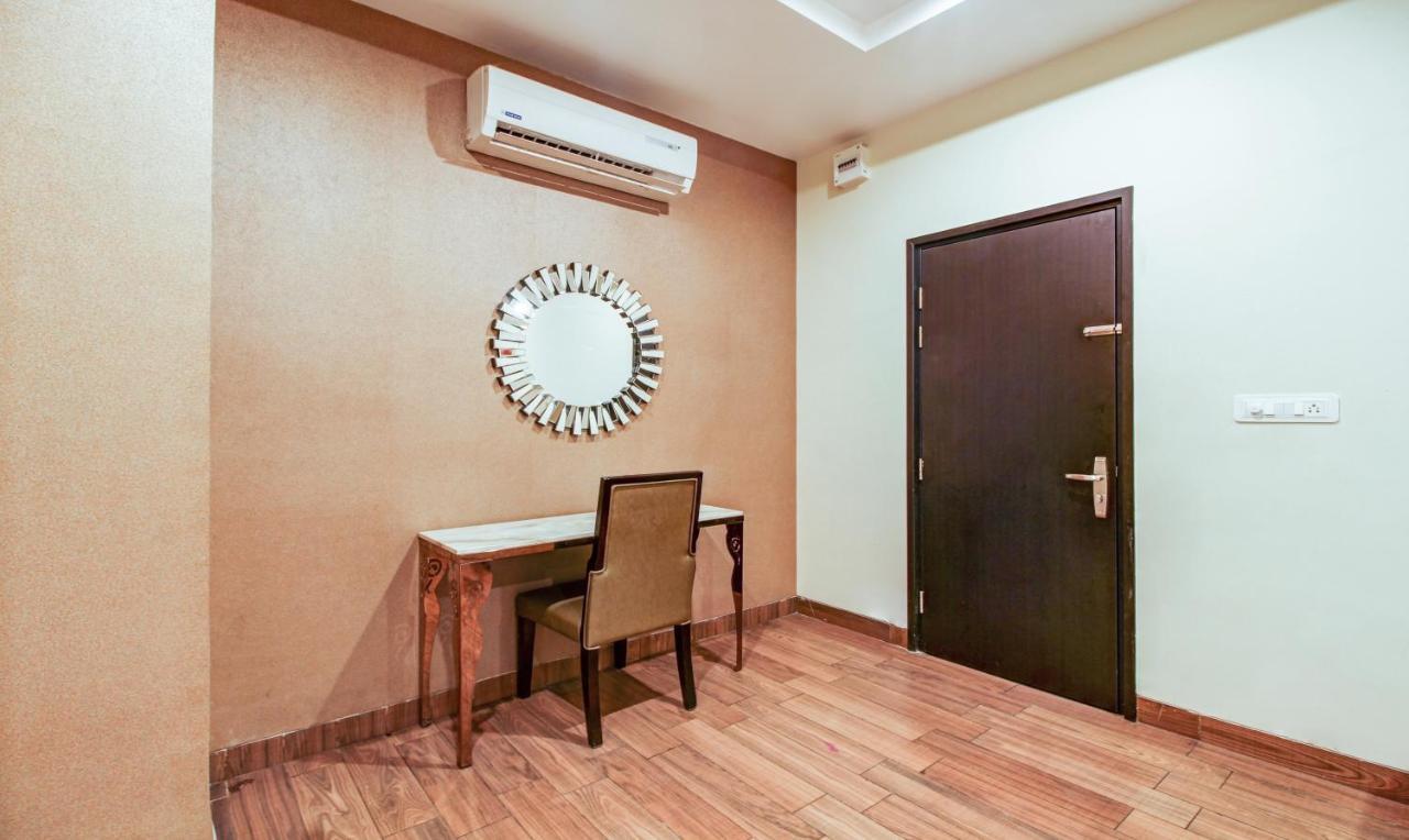 Hôtel Treebo Trend Sindhura Grand à Haïdarabad Extérieur photo