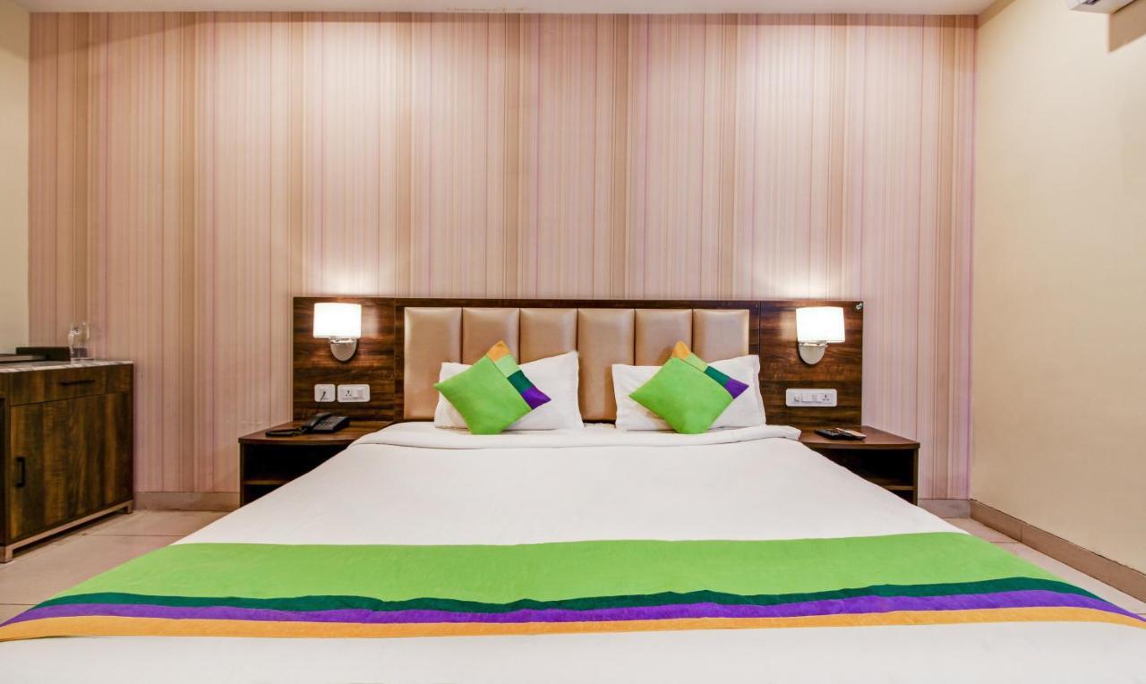 Hôtel Treebo Trend Sindhura Grand à Haïdarabad Extérieur photo