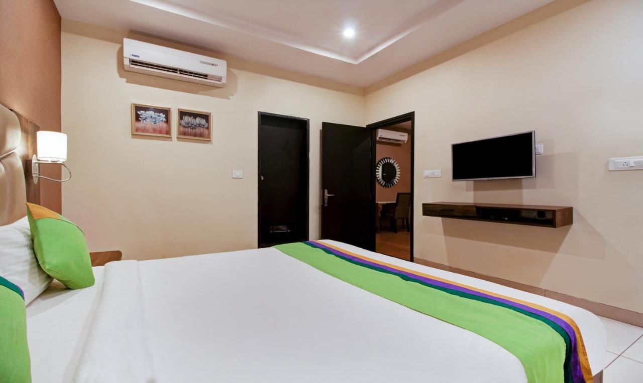 Hôtel Treebo Trend Sindhura Grand à Haïdarabad Extérieur photo